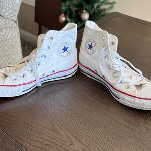 Converse Women’s White Canvas High-Tops